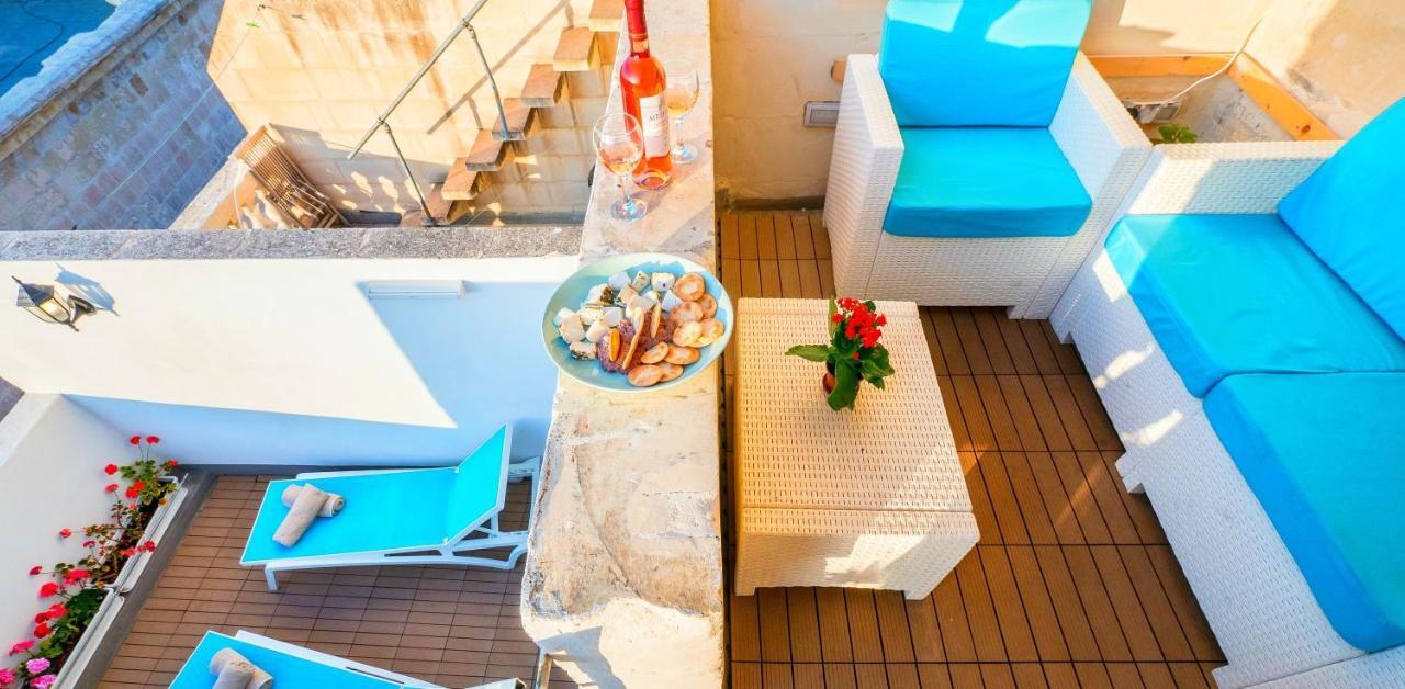 Kharmen A 1565S House With Seaviews Apartment Birgu Exterior photo